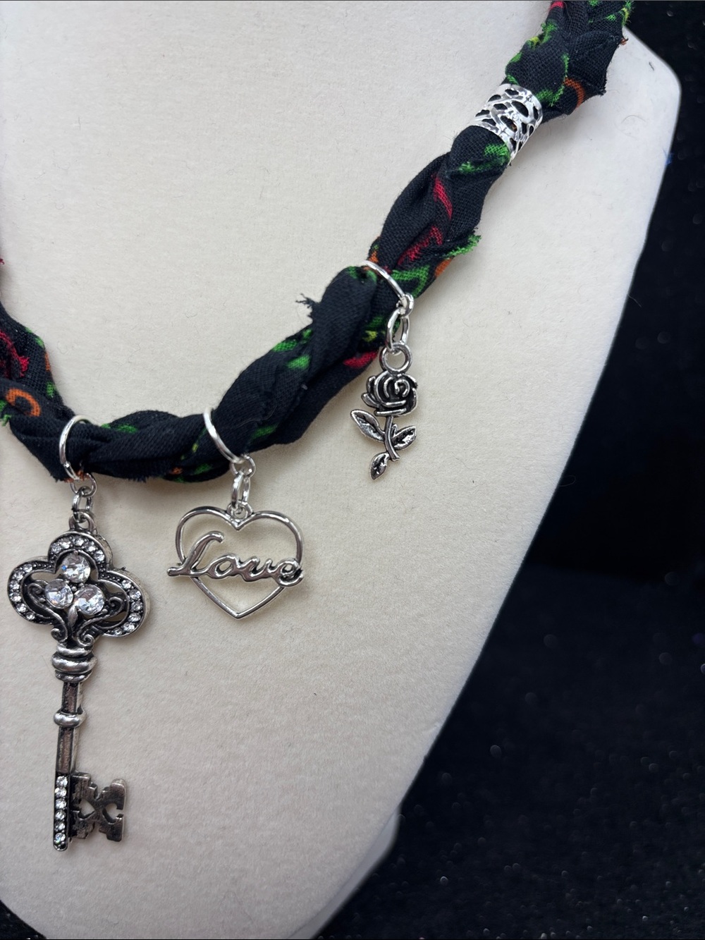 Romantic Braided Bandana Necklace Adjustable Key, Love, Rose & Butterfly Charms - Picture 5 of 6